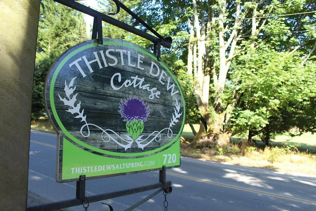 Guest house Thistle Dew Cottage Ganges Canada